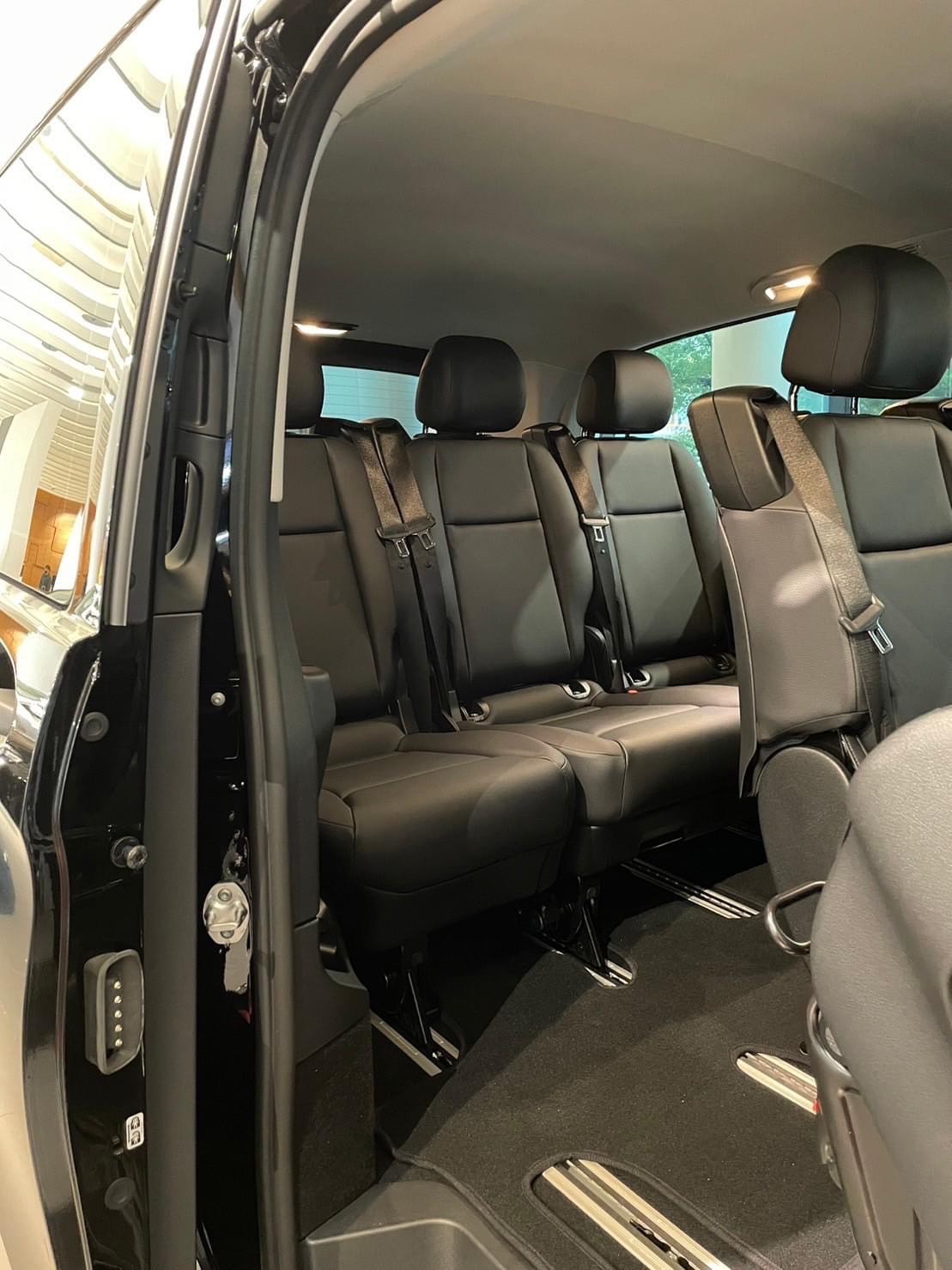賓士九人座3